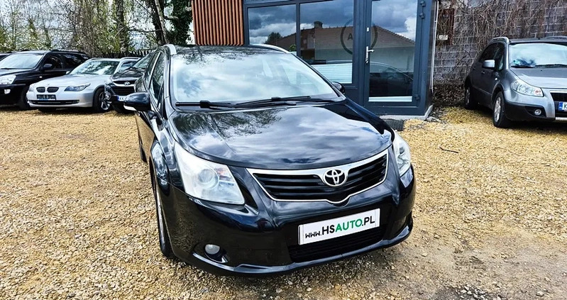 Toyota Avensis cena 24900 przebieg: 227000, rok produkcji 2009 z Śrem małe 781